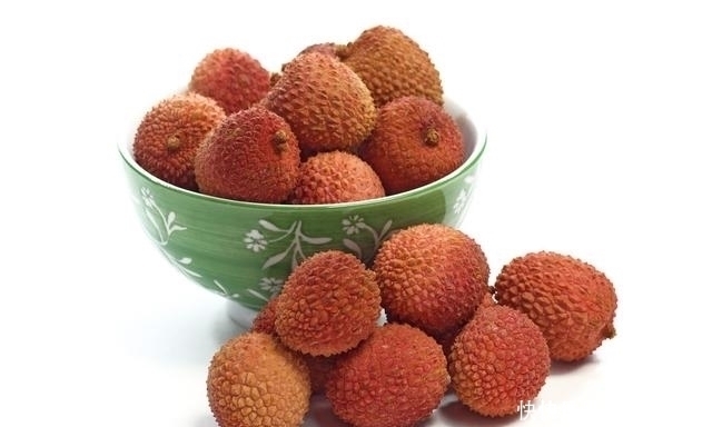 2种植物是“螨虫克星”,用来洗脸不费事,却能消灭毛孔深处螨虫