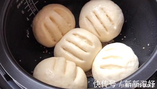 纯牛奶|用电饭锅做面包，不用一滴水，不用揉出手套膜，松软拉丝越嚼越香