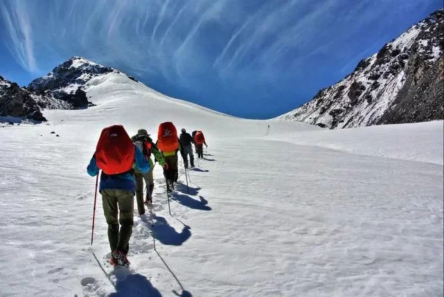 美丽中国-337-：横亘、狼塔