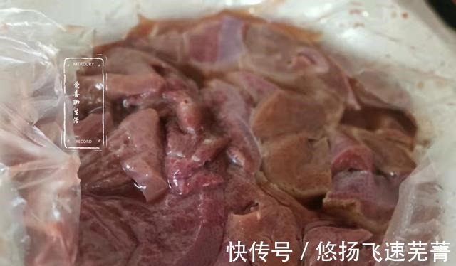 椒盐粉|秋冬交替,少吃鸡肉鸭肉多吃它,眼睛干涩多吃点,炒着吃真的好鲜!
