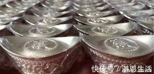 宫女!清朝宫女的月薪,对比现在是什么水平可能让你非常羡慕!