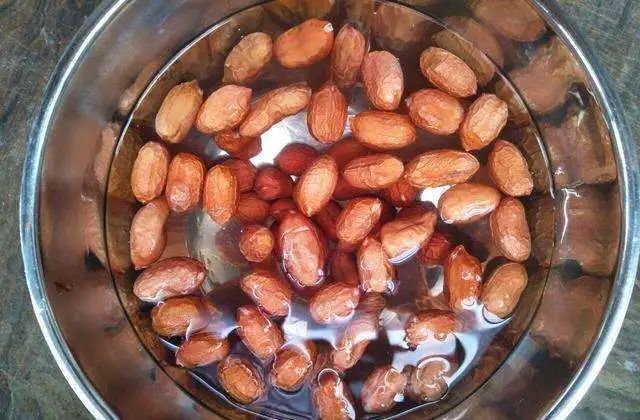 真正平民“补血方”，隔三差五吃，补血活血，脸色更红润