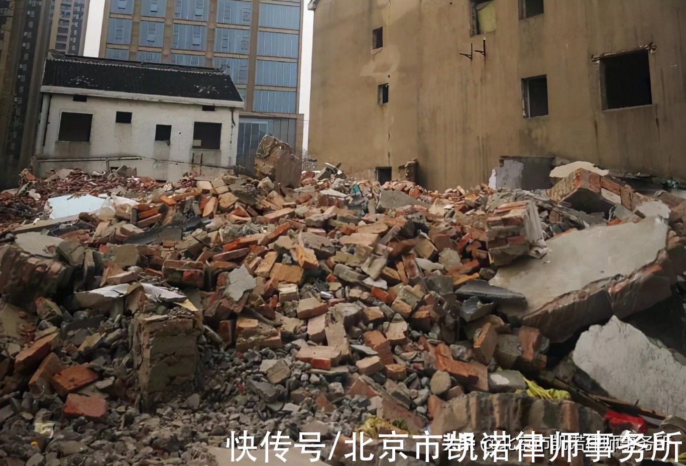 国有|哪些情形下可以收回国有土地使用权?收回时需要给予当事人补偿吗