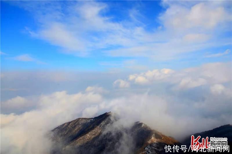 景观|美翻了！河北平山驼梁现雪后云海景观