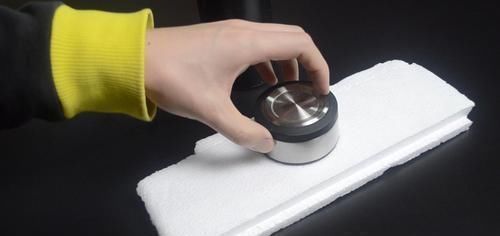 家里有保温杯的要留意, 我也是刚知道, 看完抓紧告诉家里人还不迟