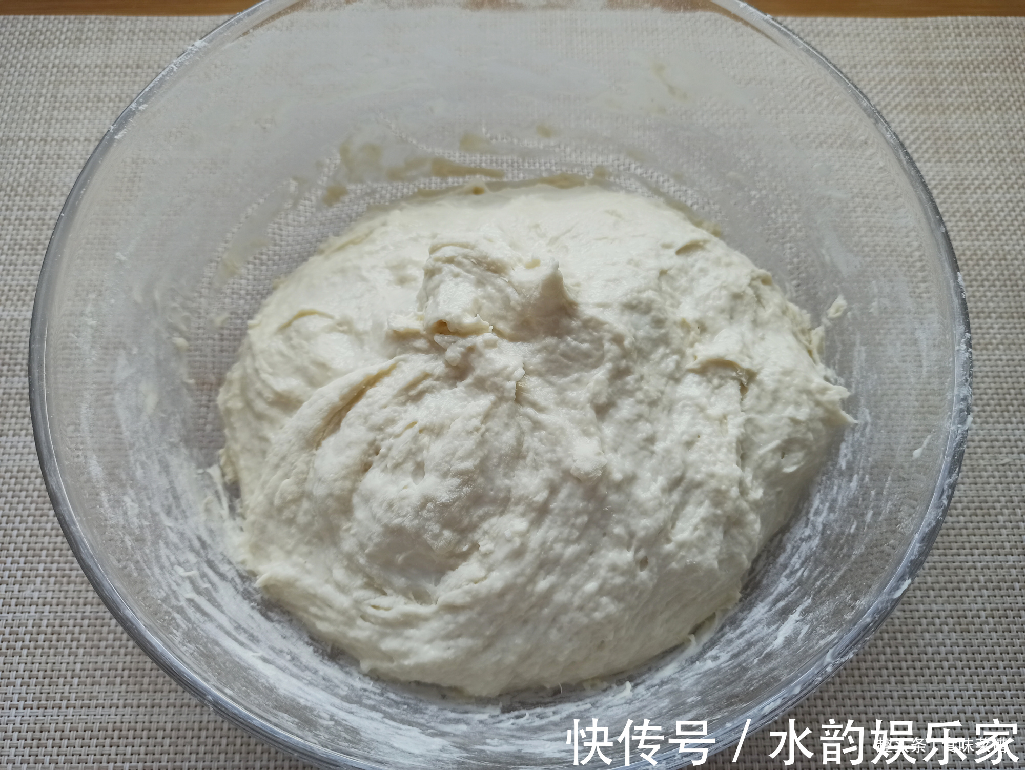 蛋液|不擀面,不揉面,早餐简单做,营养好吃易消化,早上不耽误睡懒觉