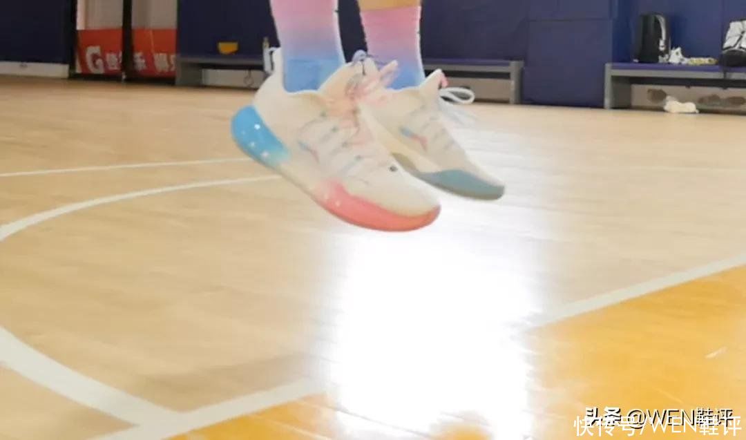 脚踝|除了防滑都是顶级性能？两千块的驭帅14?low不配当一双实战鞋？
