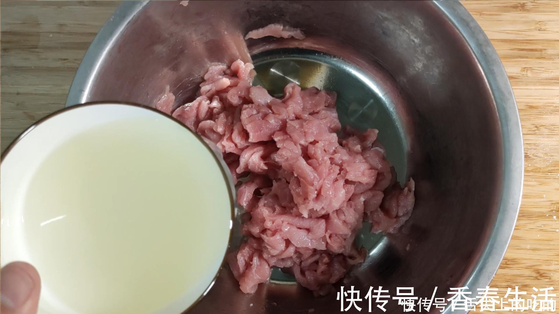 豆腐|瘦肉咬不动记住4个技巧，猪肉嫩滑如豆腐，大厨教你正确嫩肉方法