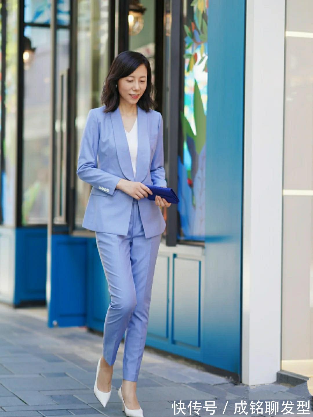 减龄|50岁女人更会穿搭,这五套搭配时髦又精致,端庄大气减龄又高级