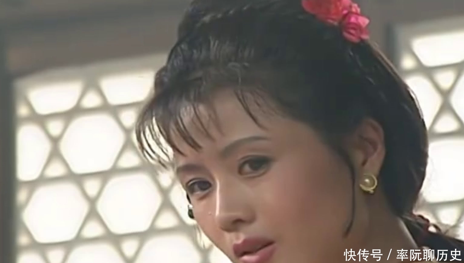 真的|李逵真的不喜欢女人吗?你错了,人家也曾经有过初恋