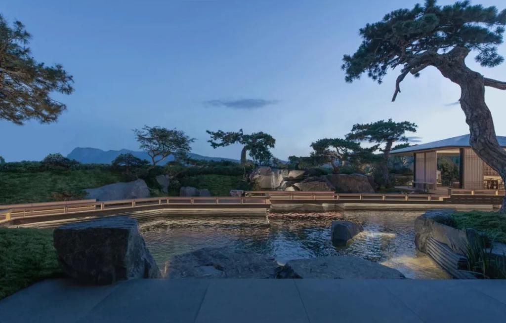 中年|昆明贵宾楼