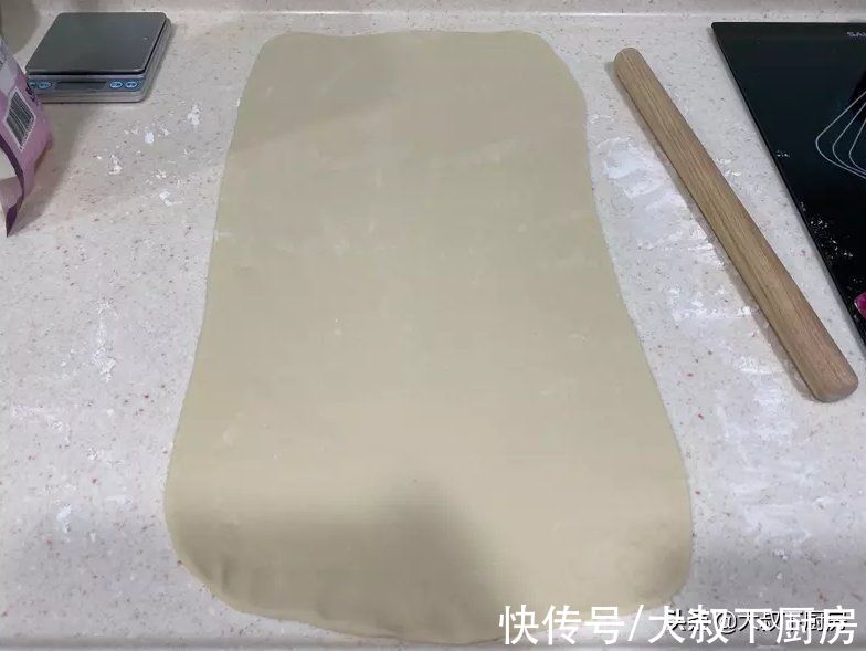 面团|幸福百分百！大叔教你鲜奶馒头，口感香甜，跟外面卖的味道不一样