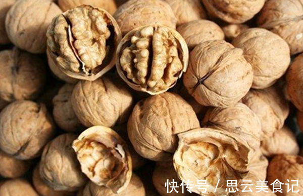 厚皮|你知道核桃薄皮跟厚皮哪个好?很多人挑错了,难吃还浪费钱!