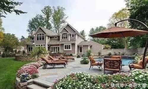 装配式建筑|猪竟然也能住在别墅里,来看看这个简洁实用的田园乡居吧!