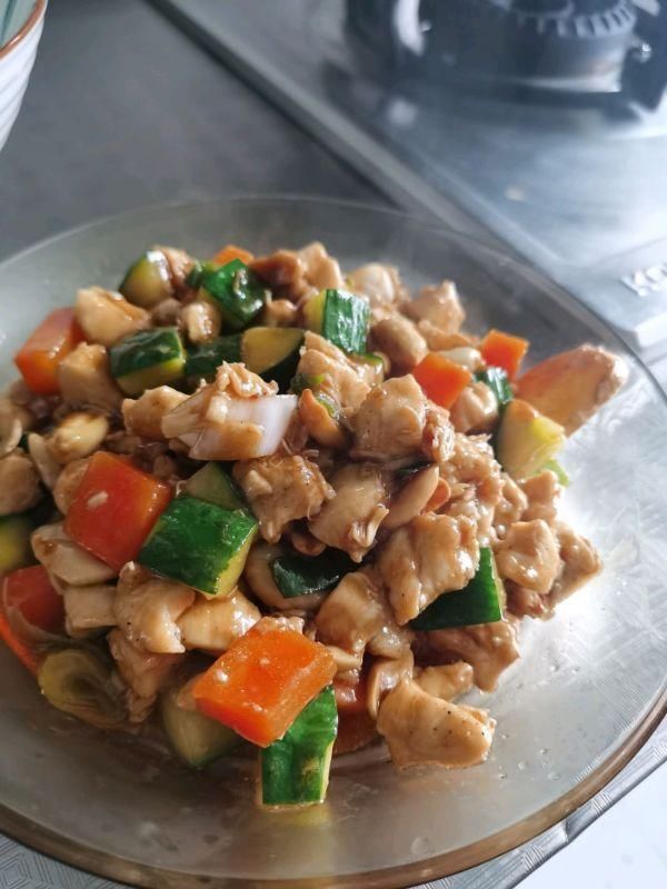 花生米|做宫保鸡丁时，记住这几招，绝对美味