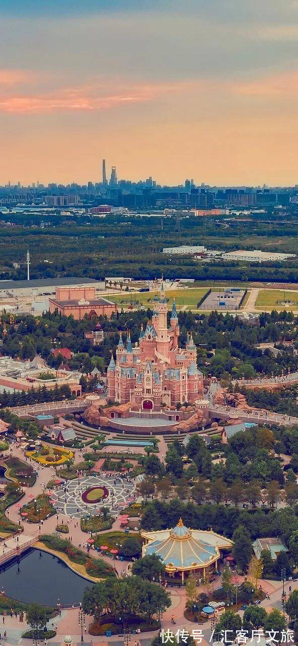 繁华|媲美纽约,比巴黎风情,“东方不夜城”去一次相当于环游世界