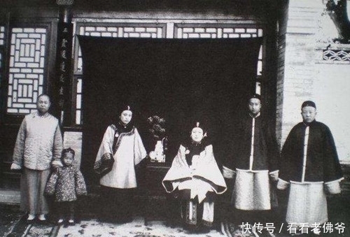 小圣人|中国面子最大的婴儿,出生前军队守产房,出生后国家13响礼炮庆祝