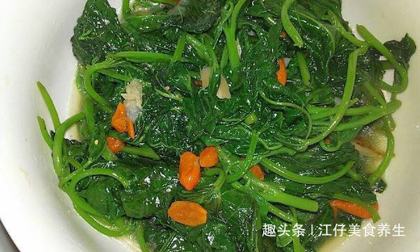 江仔|红薯叶好吃,却不能乱吃,吃红薯叶有1大禁忌,还有人傻傻不清楚