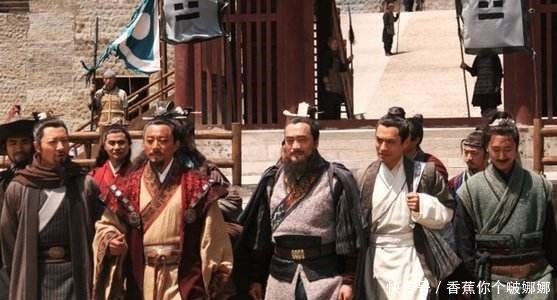 临死前|李逵喝下宋江的毒酒后,临死前说了一句话,字字锥心泣血!