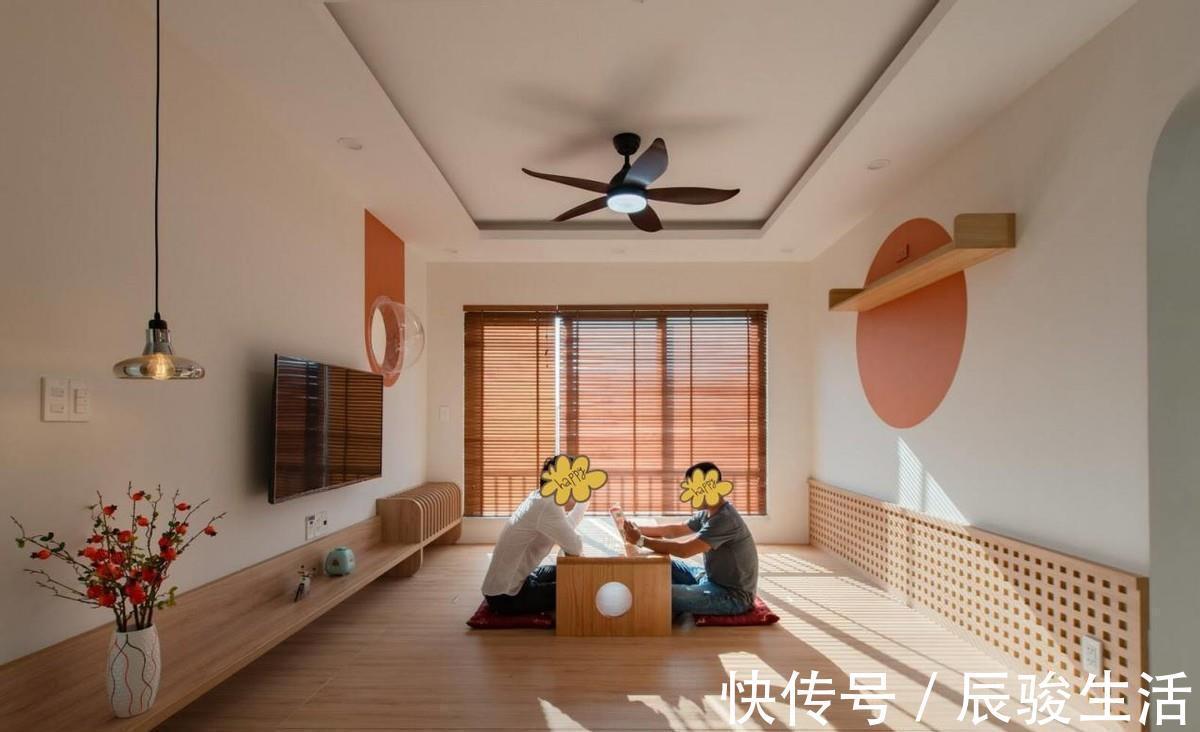 客厅|78㎡“去客厅化”,扔掉沙发靠墙打5cm高地台,一家5口越住越宽敞