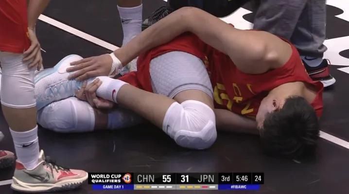 周琦|酣畅淋漓,中国男篮大胜日本,奈何日本队使阴招,周琦受伤成隐患