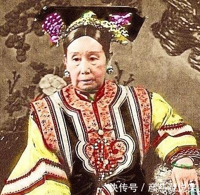 老佛爷|慈禧老佛爷的坟墓前为何不长草？原来如此