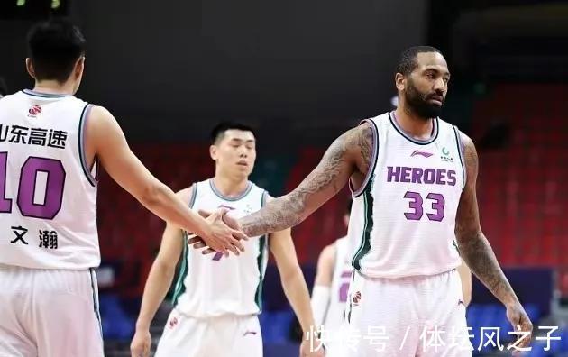 山东男篮|山东男篮迎全明星级别球员,已跟随一线队训练,天赋比小丁还出色