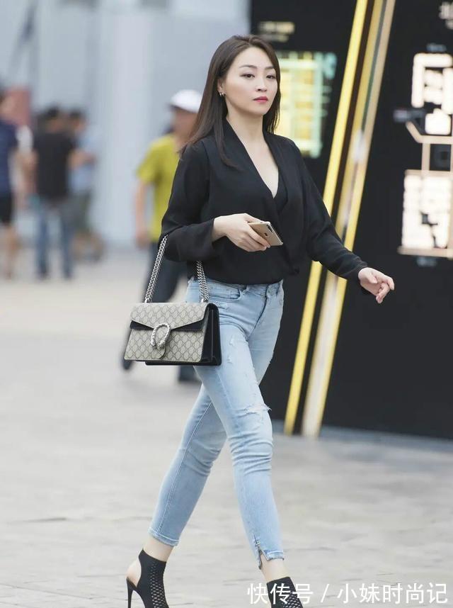 穿搭|耐人寻味的瑜伽裤搭配出全新感觉,仙气飘飘冰清玉洁,温婉气质