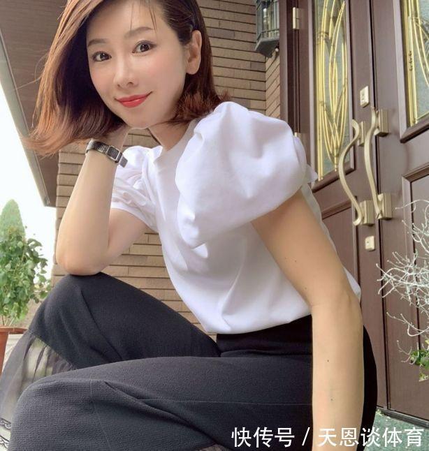 水谷雅子|日本52岁“少女”,坚持瑜伽,活成30岁样子:瑜伽冻龄抗衰老