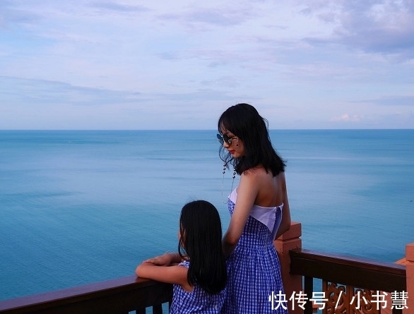 |雷佳音吐槽女儿太像自己,天生段子手超混蛋,还坑娃说她是虚荣怪