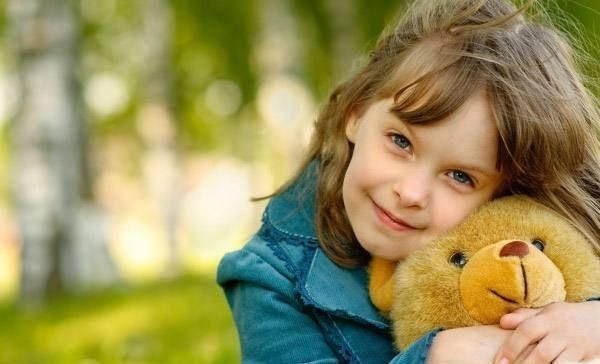 童年时期|自信的孩子是发光“点金石”,如何变自信家长的正确引导是关键