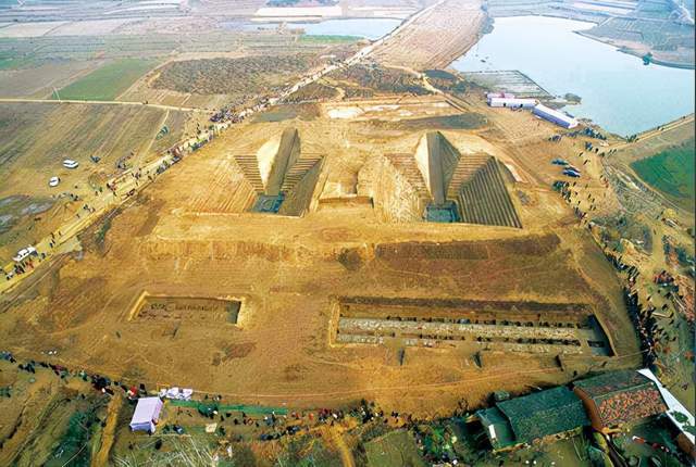 仪礼#湖北九连墩发现珍贵文物画简,它难道是凉席,其实它的用处不一般