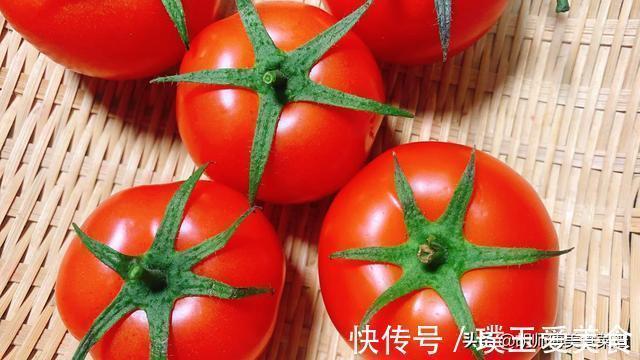 难吃|买番茄时,挑5片叶还是6片叶?老菜农说:挑错了,难吃还浪费钱