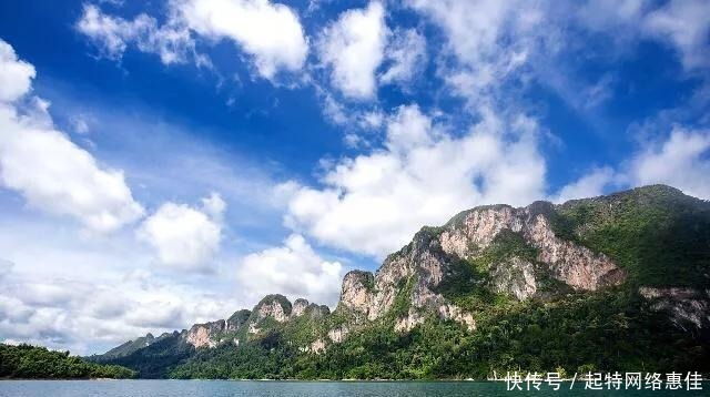 气势|辛弃疾看着江水写了一首诗,气势强大无人可挡,堪称词中瑰宝