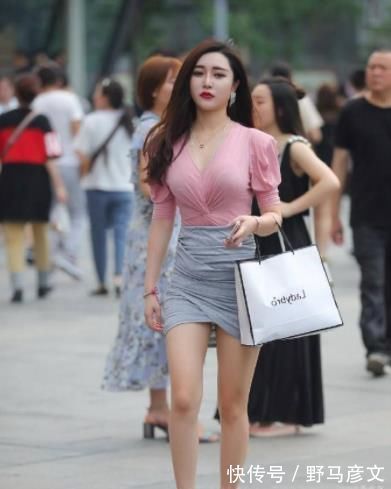 过目不忘|潮流美女诗情画意，伶俐又时尚，让人过目不忘