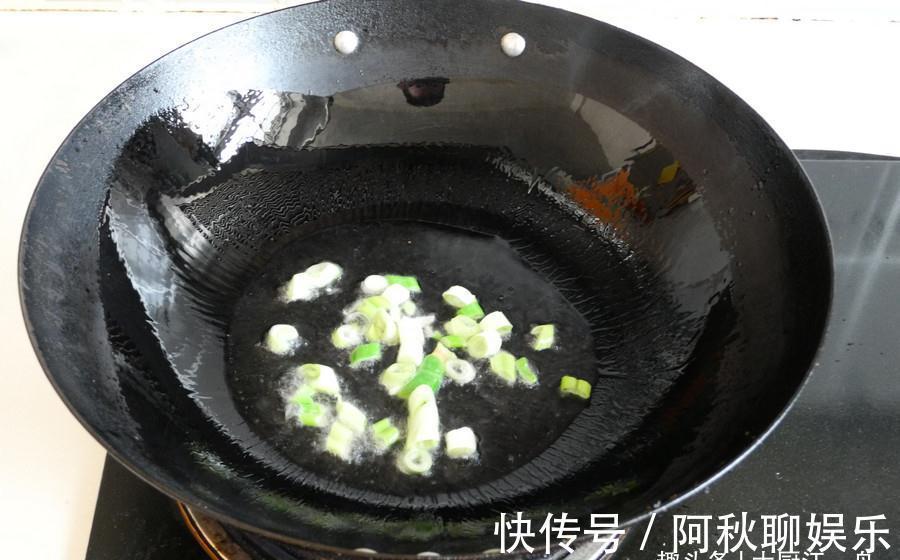 不管做啥鸡蛋汤，牢记“2放3不放”，鸡蛋嫩滑不散花，很多人不多