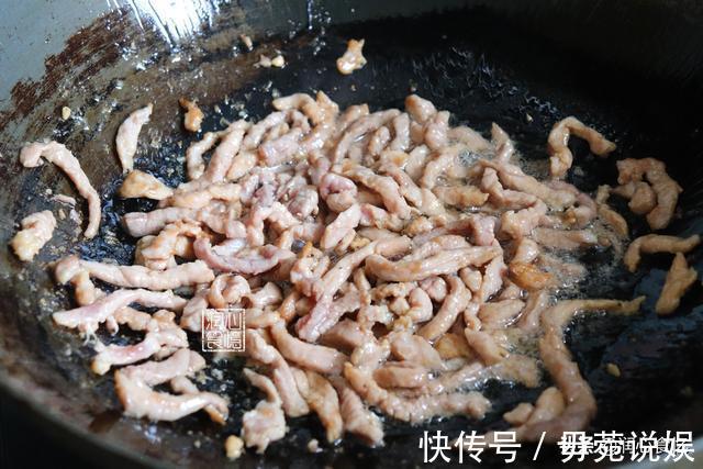 大厨|青椒炒肉丝，很多人第一步就错了，大厨教你3个技巧，营养又入味