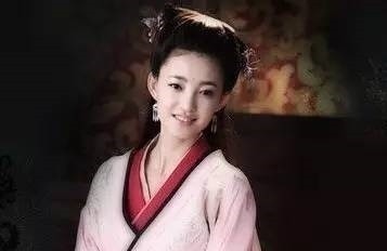 旷世悲歌&八个身份尊贵的女性,八首流传千古的佳作,唱出的却是旷世悲歌