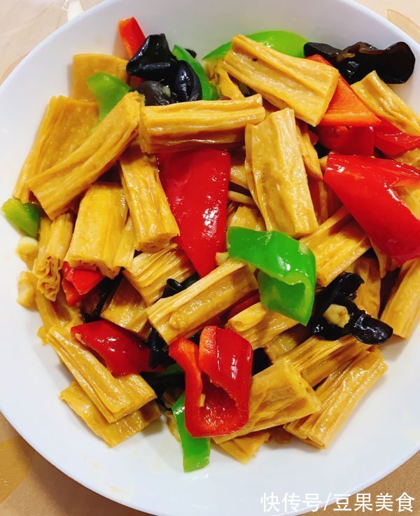 吃一次就上瘾的蒜香腐竹