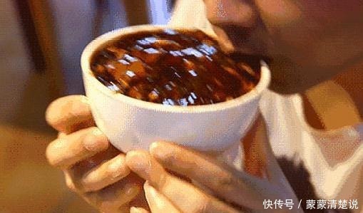 打卡传说火爆京城的西四包子铺,熟悉的老北京味道