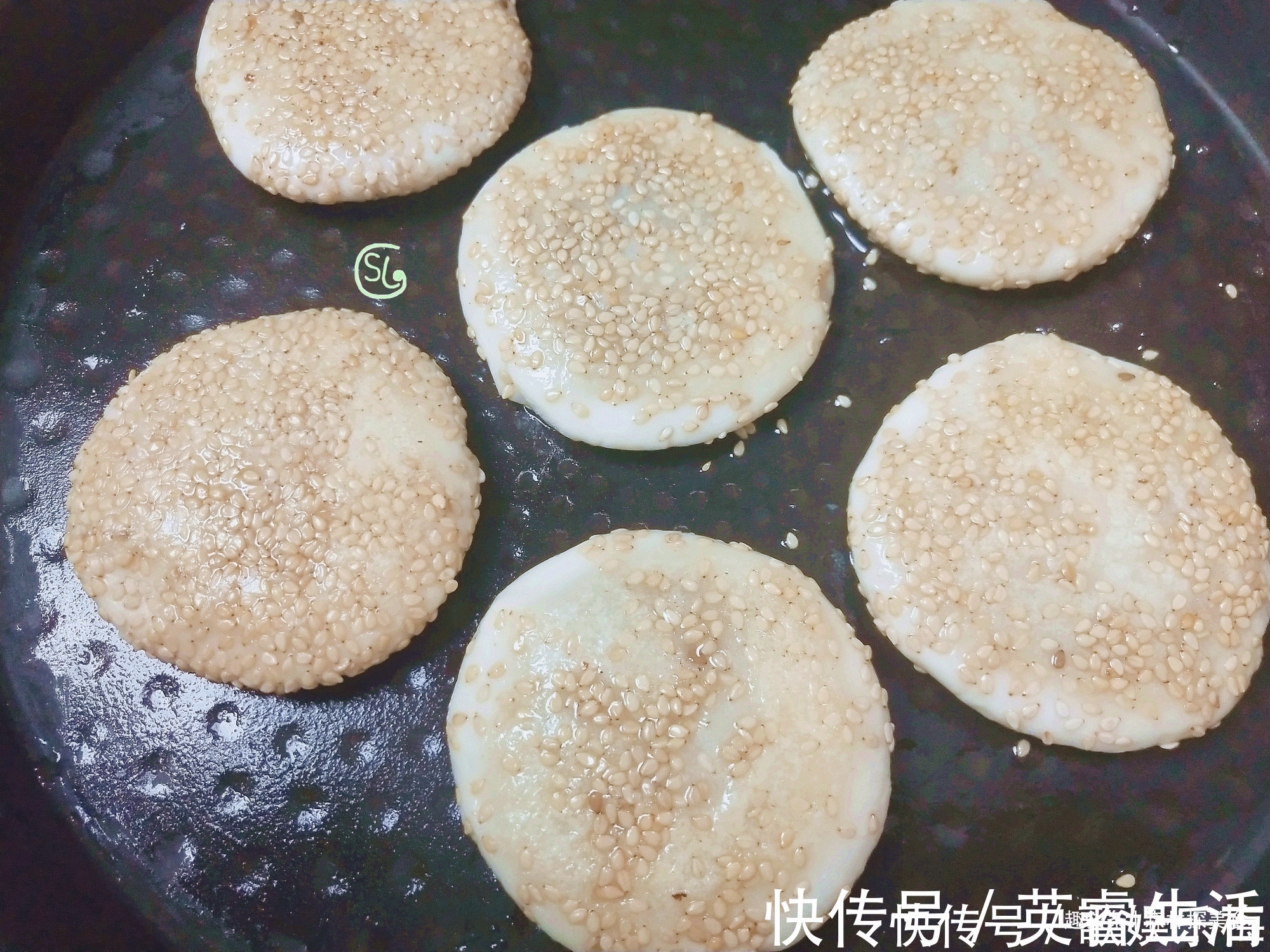 香甜|糯米粉教你懒人做法,既是甜点又是早餐,香甜软糯,特好吃