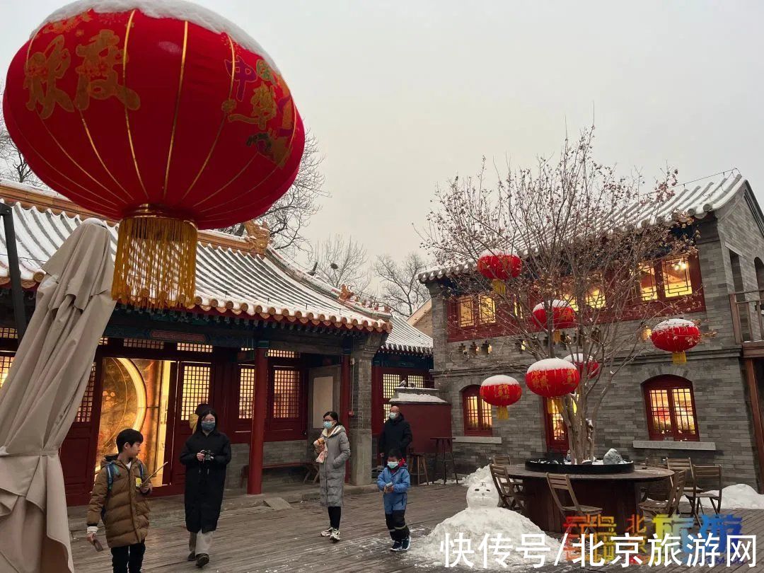 京西古道|冬夜在北京这里邂逅满街火树银花，是回忆里的年夜！