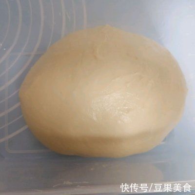 #安佳万圣烘焙奇妙夜#小朋友超喜欢吃的芝士小餐包