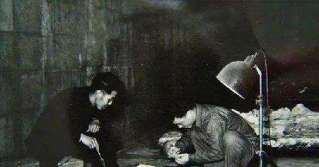 文物|罪人!郭沫若在56年发掘明定陵,徒手上阵,3000多文物大部分受损