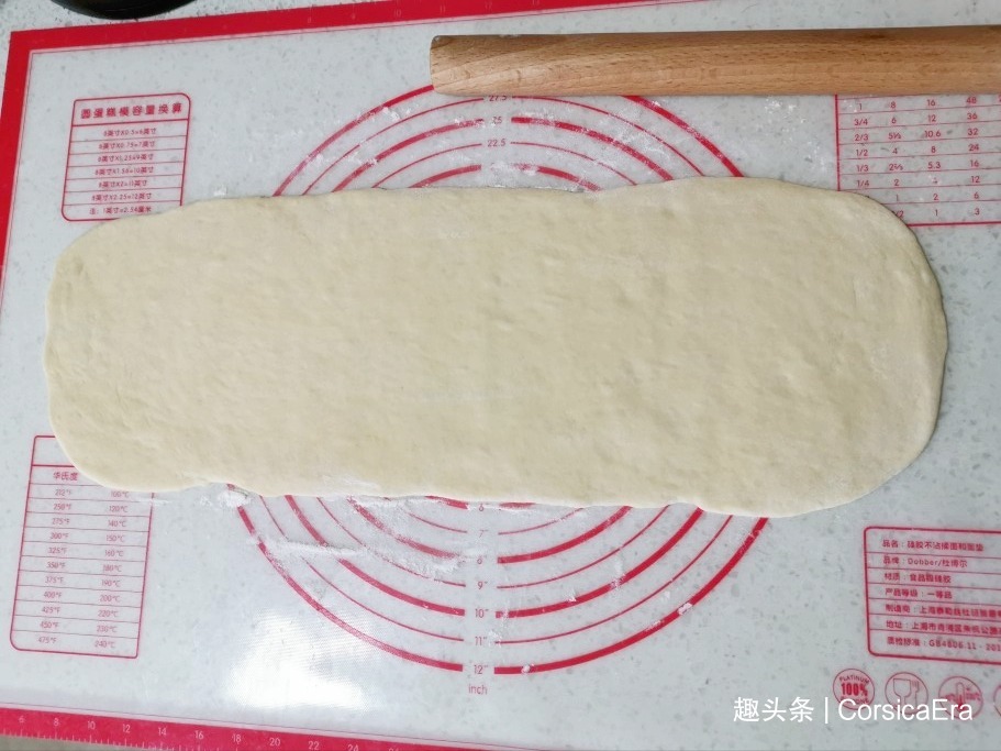 炸油条用放酵母吗教你正确的做法,出锅金黄酥脆,放凉了也不硬