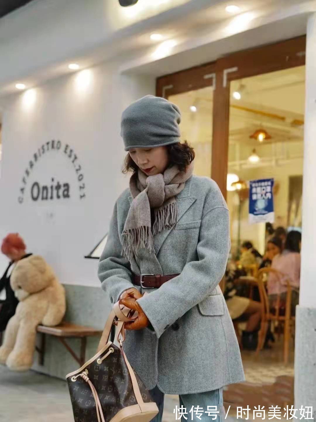 穿搭|冬天大衣不用买太多,三木妈妈教你一衣多穿,每套都高级洋气