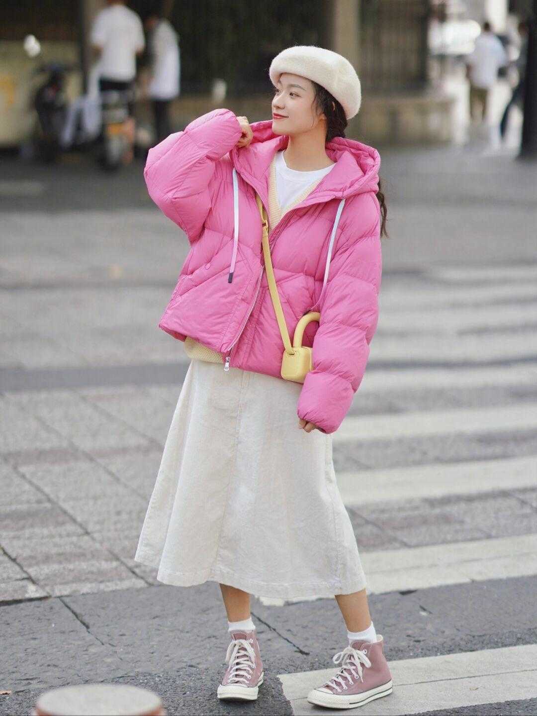 碎花裙 怎么穿保暖又减龄?快来试试这些“早春色”单品,甜美温柔又时髦