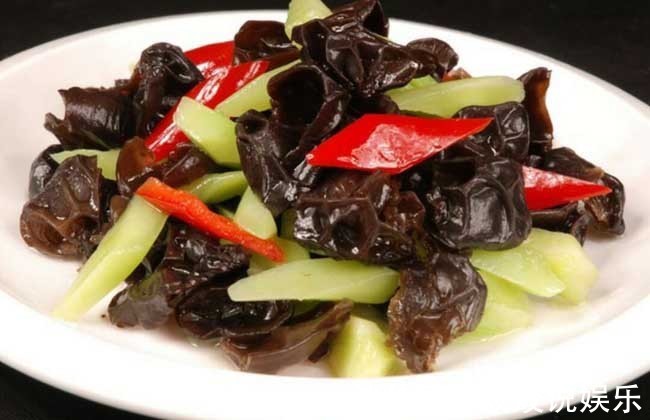 食用|黑木耳和它是天生的“死对头”，不能一起食用，早知早受益