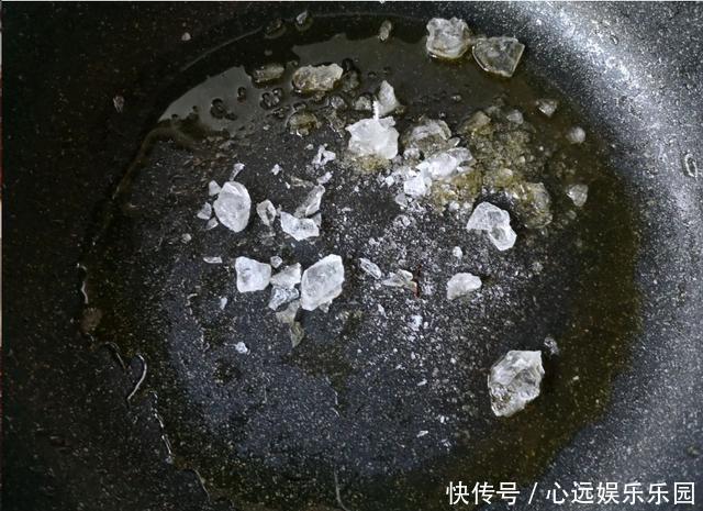 牛腩焯水后用冷水还是热水都用错了，影响口感还不软烂