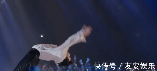 《披荆斩棘的哥哥》陈小春挺兄弟秒变山鸡哥，张云龙言承旭很好磕